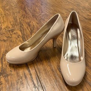 Madden girl tan heels